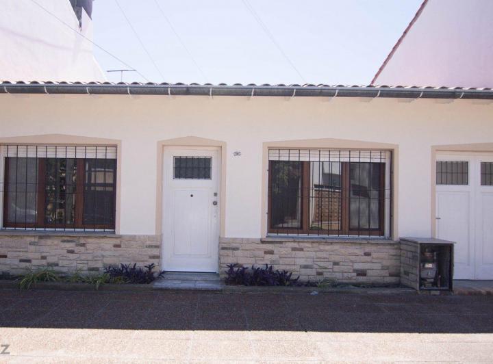 Casa · 80m² · 3 Ambientes · 1 Cochera
