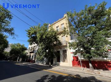 PH · 319m² · 15 Ambientes · Hotel a Refaccionar en Venta, Balvanera.