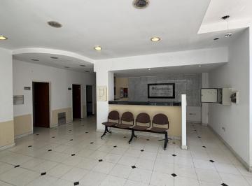 Oficina comercial · 1200m² · 40 Ambientes · Oficina en San Isidro