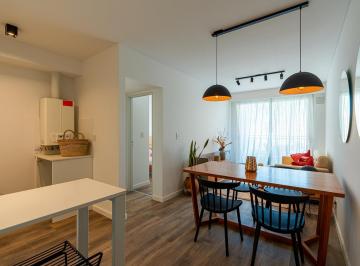 Departamento · 40m² · 2 Ambientes · Departamento en Venta de 1 Dormitorio Al Frente en Catamarca 1700 Zona Rio, Centro Rosario
