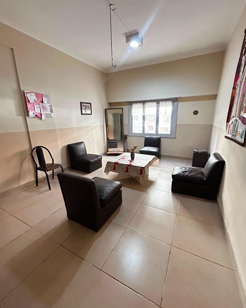 Departamento 5 amb en Venta! Santiago del Estero 2300, pb. - Apto Crédito