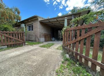 Casa · 449m² · 10 Ambientes · Oportunidad de Inversión Complejo con 3 Casas, 2 Dptos. y Pileta Climatizada en La Rancherita