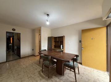 Departamento · 49m² · 4 Ambientes · 1 Cochera · Departamento en República de La Sexta
