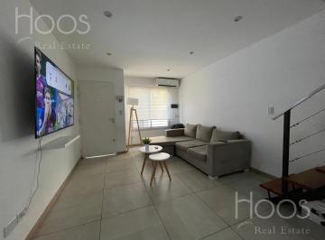 PH · 115m² · 4 Ambientes · 1 Cochera · Casa 4 Ambientes en Ituzaingo Norte Al Frente! Apto Credito!