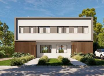 Casa · 121m² · 4 Ambientes · 1 Cochera · Casa Dúplex en Venta en Springpark Pilar, Pilar, G. B. a. Zona Norte