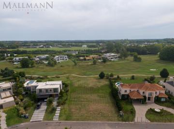 Terreno · 1799m² · Venta Lote Sobre Golf en Pilará, El Tono