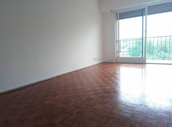 Floresta Excelente Monoambiente 33 m. Frente. Balcón. Cocina Separad. Alquilado Hasta Sept de 2027.