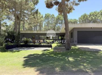 RLB-RLB-139_2 · Casa 5 Dorm.. | del Lazo Al 300