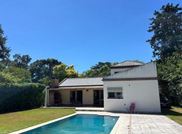 Casa de 3 ambientes, Ituzaingó · Casa en Parque Leloir con 866 m² en Venta, Oportunidad Unica Viviana Spizuoco Br