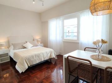 Departamento · 26m² · 1 Ambiente · Departamento de 1 Amb con Balcon a La Calle