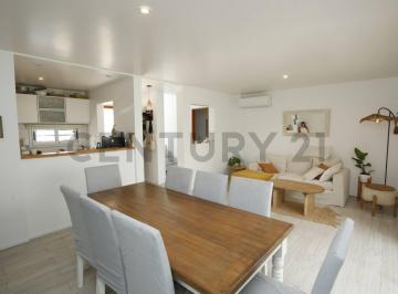 Casa · 80m² · 3 Ambientes · 2 Cocheras · Duplex en Venta en City Bell 2 Dorm. Apto Banco