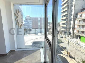 Departamento · 125m² · 3 Ambientes · Departamento Súper Luminoso con Vista Privilegiada Al Centro - Ideal Loft U Oficina Venado Tuerto