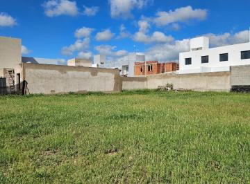 Terreno · 252m² · Venta Lote Apto Duplex 252 m² Central Rincones Manantiales