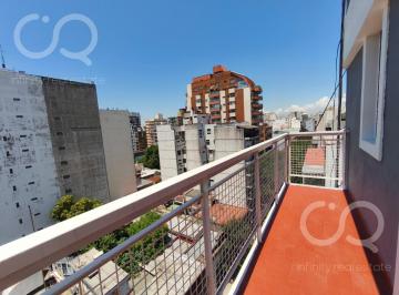 Balcón vista a Diaz Velez · Departamento Cuatro Ambientes con Dependencia