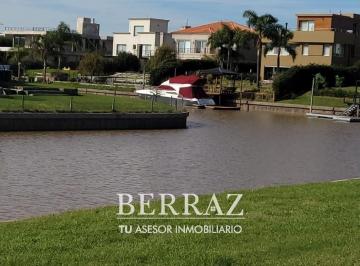Terreno · 814m² · En Exclusiva! Lote Venta de 814,88 m² Al Río en El Yacht Nordelta