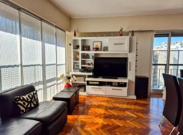 Departamento · 93m² · 4 Ambientes · Venta Departamento 4 Ambientes con Balcón en Recoleta