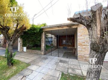 Casa · 150m² · 4 Ambientes · 1 Cochera · Venta Casa 4 Ambientes con Local 205 m - Castelar