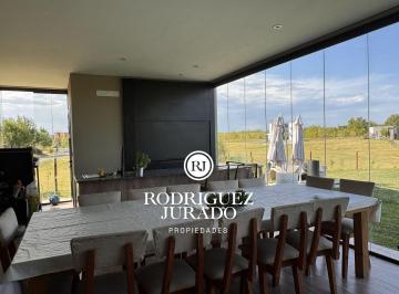 ROJ-ROJ-823_2 · Casa en Venta de 4 Dorm. El Naudir
