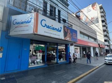 Local comercial · 265m² · Locales - a La Calle - Lomas de Zamora - Oeste, Gran Bs. As. Sur