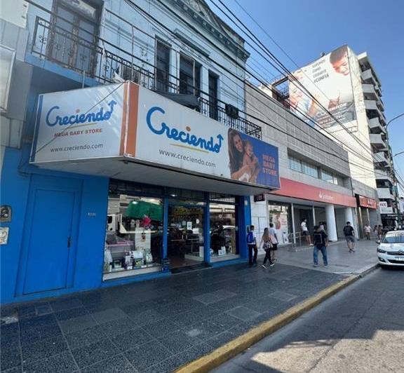 Local comercial · 265m²