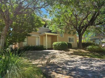 FRENTE · Casa en Venta Benavidez a m de La Panamericana