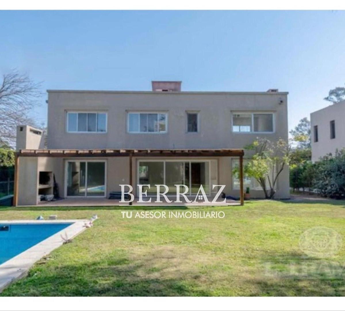 Casa Venta 5 ambientes en Bosque Chico Pilar lote de 900 m2
