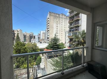 Departamento · 50m² · 2 Ambientes · Departamento 2 Amb. Amplios con Vestidor y Balcon + Picina