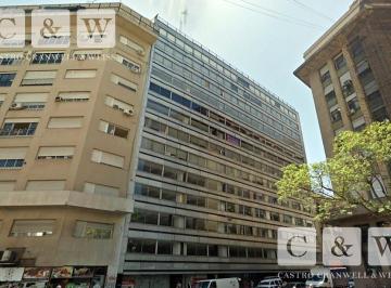 Oficina comercial · 367m² · 3 Cocheras · Chacabuco Al 200 | Oficina en Alquiler | Monserrat
