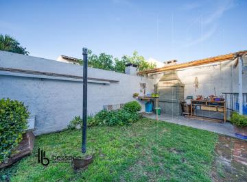 PH · 111m² · 4 Ambientes · 1 Cochera · PH 3 Plantas | Diseño + Ubicación