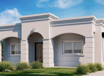 Casa · 140m² · 4 Ambientes · 2 Cocheras · Casa en Venta en San Ramon Pilar del Este
