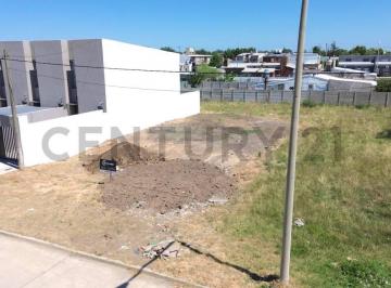 Terreno · 263m² · Terreno con Todos Los Servicios. Hermosa Zona. Posibilidad de Financiar de Venado Tuerto