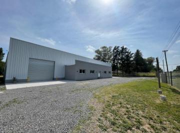Bodega-Galpón · 1700m² · 5 Ambientes · Galpón con Oficinas