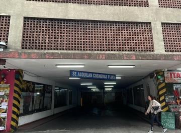 Garage , Almagro · Cochera en Alquiler