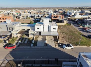 Casa de 4 ambientes, Córdoba · Dúplex en Venta a Estrenar en Docta Av - 3 Dorm. 3 Baños 180 m² (Etapa 4)