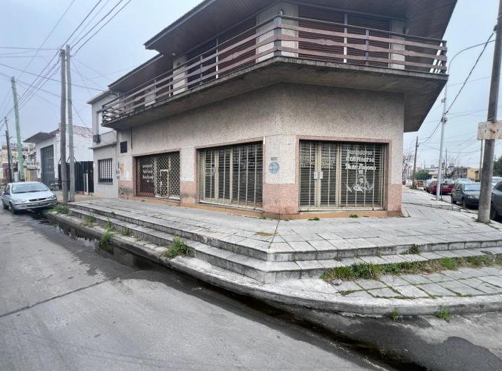 Local comercial · 81m²