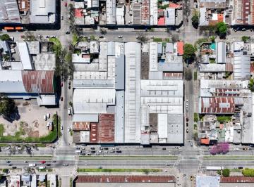 Bodega-Galpón · 261m² · Galpón 261 m² en Alquiler en Rosario Zona Sur