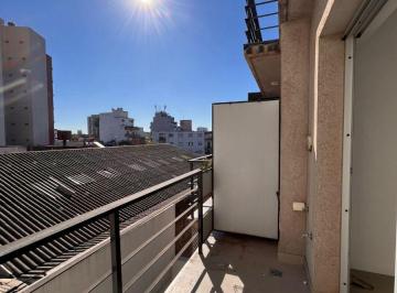 Departamento de 1 ambiente, Coghlan · Monoambiente Moderno con Balcón Corrido | Luminoso, Funcional y con Excelente Ubicación