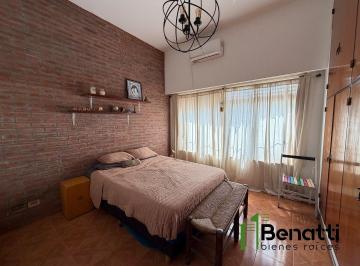 PH · 77m² · 3 Ambientes · 1 Cochera · PH 3 Ambientes Al Frente con Garaje y Patio.