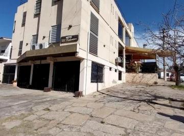 Hotel · 750m² · 24 Ambientes · Hotel en Venta - 22 Dorm. 24 Baños - Córdoba