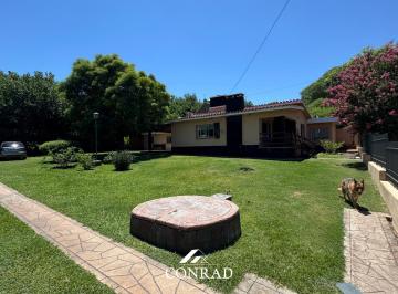 Casa de 6 ambientes, Río Ceballos · Pietri - Casa en Venta de Cuatro Dorm. con Gran Parque - Río Ceballos