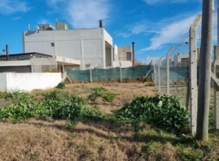 Terreno · 200m²