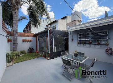 PH · 85m² · 3 Ambientes · 1 Cochera · PH 3 Ambientes en Planta Baja con Patio.