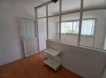 Oficina comercial · 16m² · 1 Ambiente · Venta Oficina - Galeria Luro - San Marín y Catamarca
