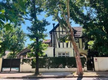 Casa · 307m² · 6 Ambientes · 1 Cochera · Exc Chal 2 Pl Estilo Ingles 4 / 5 Dor Play Fdo Pil Imp