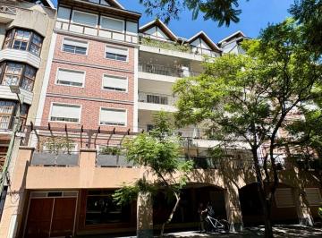 Departamento de 3 ambientes, Almirante Brown · Excelente Departamento en Venta