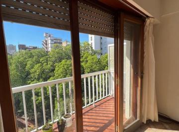 Departamento · 48m² · 2 Ambientes · Bajo Su Valor! Depto 2 Amb con Balcon Saliente