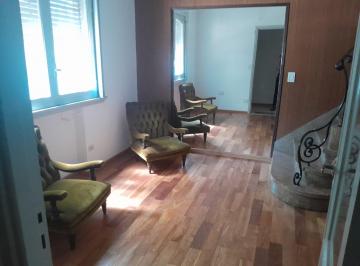 Oficina comercial de 6 ambientes, La Plata · Casona 3 y 62 Apta Vivienda y Uso Profesional