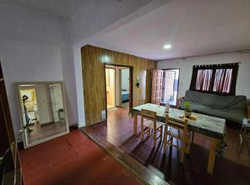 Casa · 157m² · 4 Ambientes · 1 Cochera · Venta Casa Zona Sur 4 Dorm Patio y Cochera