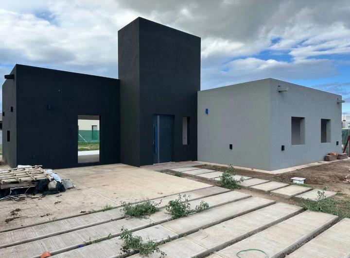 Casa · 136m² · 3 Ambientes