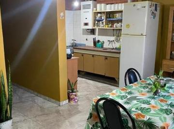 Departamento · 56m² · 5 Ambientes · Venta Departamento B° General Bustos 2 Dorm.